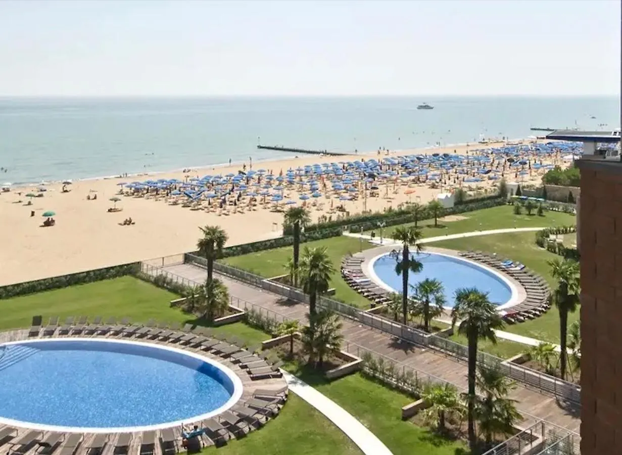 Frontemar Residenze Sul Mare - Carraro Immobiliare Jesolo - Family Apartments Lido di Jesolo