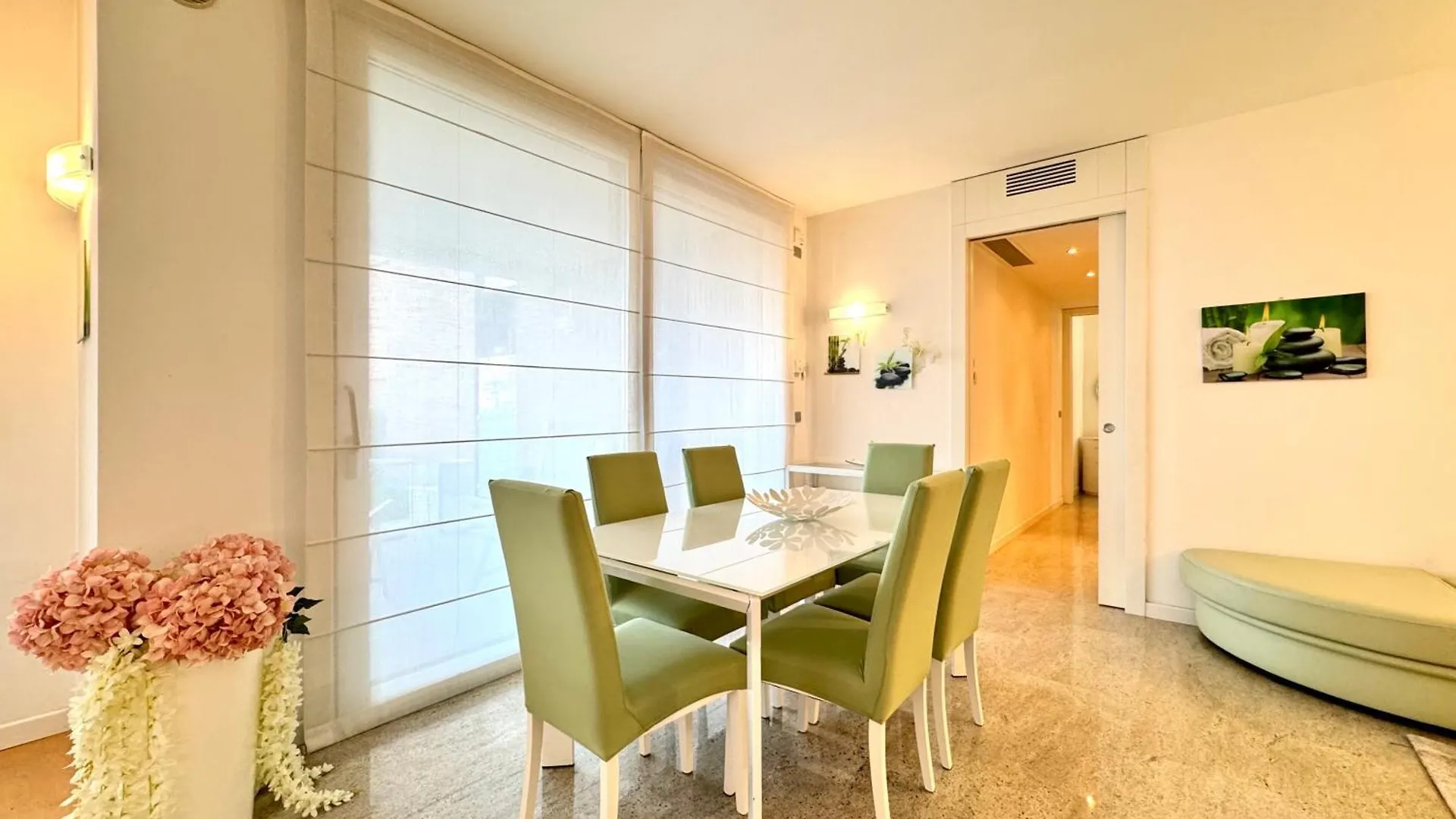 Frontemar Residenze Sul Mare - Carraro Immobiliare Jesolo - Family Apartments 0*, Lido di Jesolo Italia