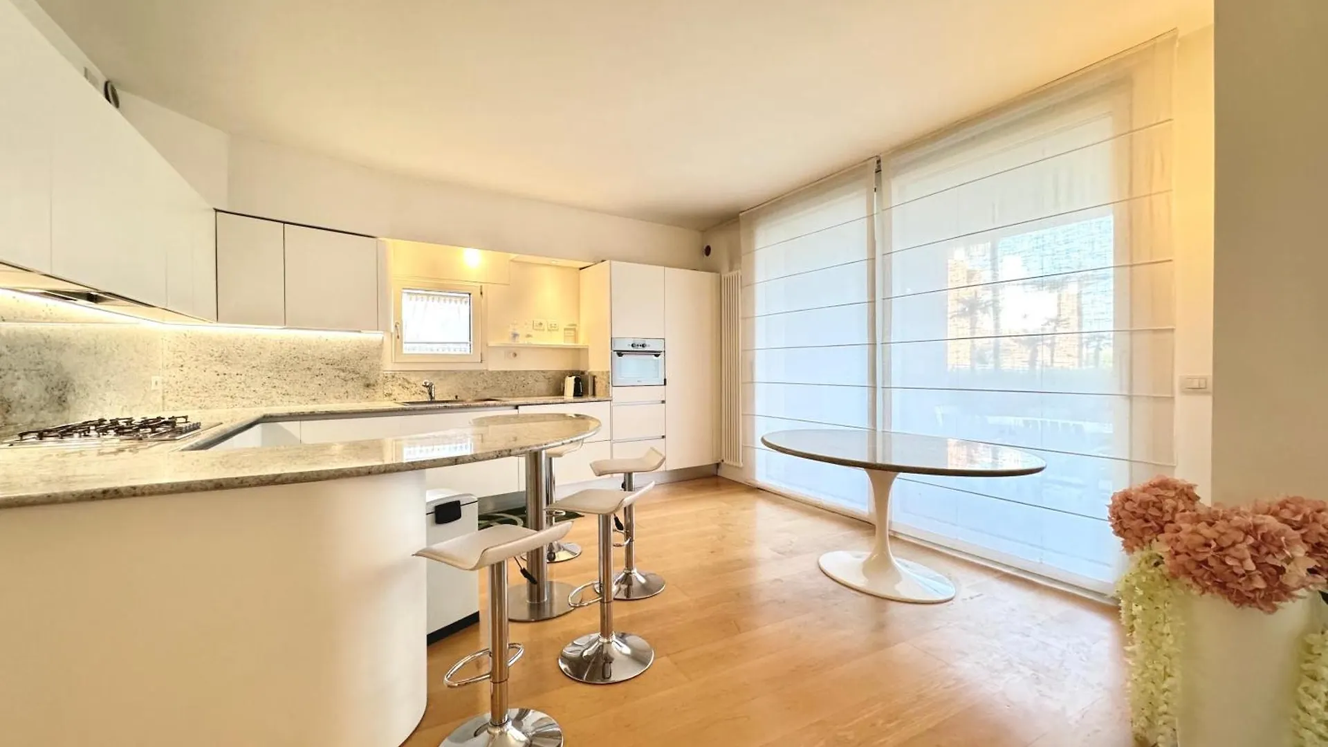 Frontemar Residenze Sul Mare - Carraro Immobiliare Jesolo - Family Apartments